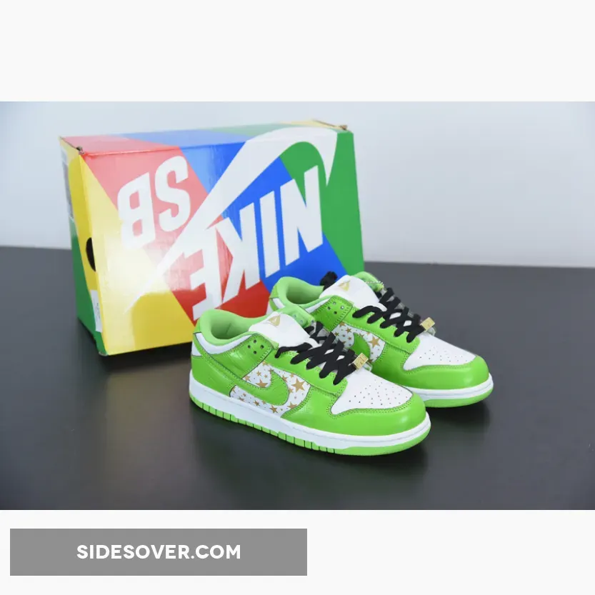 Supreme x Nike SB Dunk Low "Green Stars" White/Metallic Gold/Mean Green | MEAN SUPREME