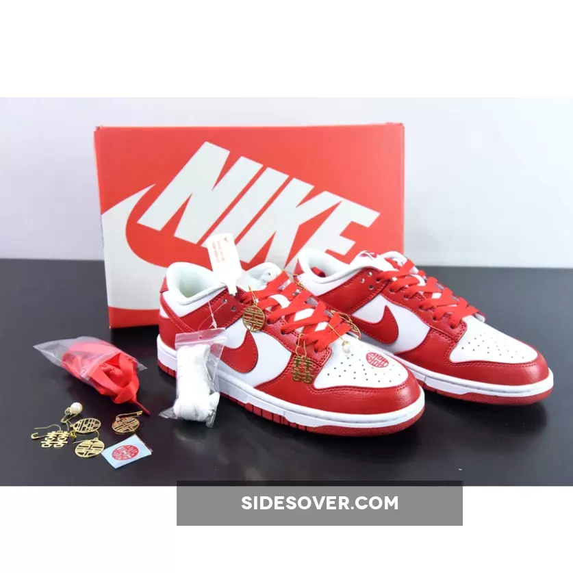 Nike Dunk Low Next Nature University Red