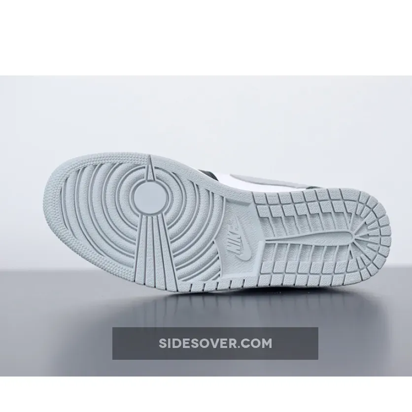 Air Jordan 1 Low Black/Light Smoke Grey-White - aj 1 low grey white