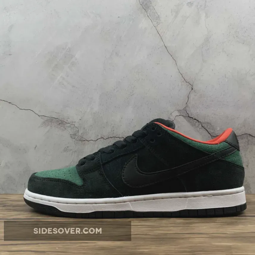 Nike SB Dunk Low Pro 'Reptile' Black/Gorge Green / gucci sb dunks
