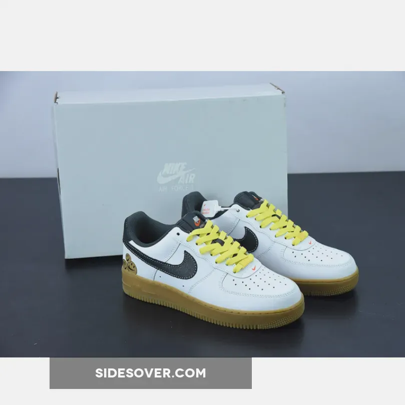 Nike Air Force Smiley Face Nike Air Force 1 'Go The Extra Smile' DO5853-100