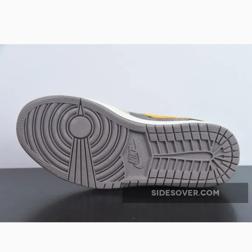 Air Jordan 1 Low "Inside Out" Taupe Haze/Mint Foam/Celestial Gold Air Jordan 1 Low "Inside Out" Taupe Haze/Mint Foam/Celestial Gold