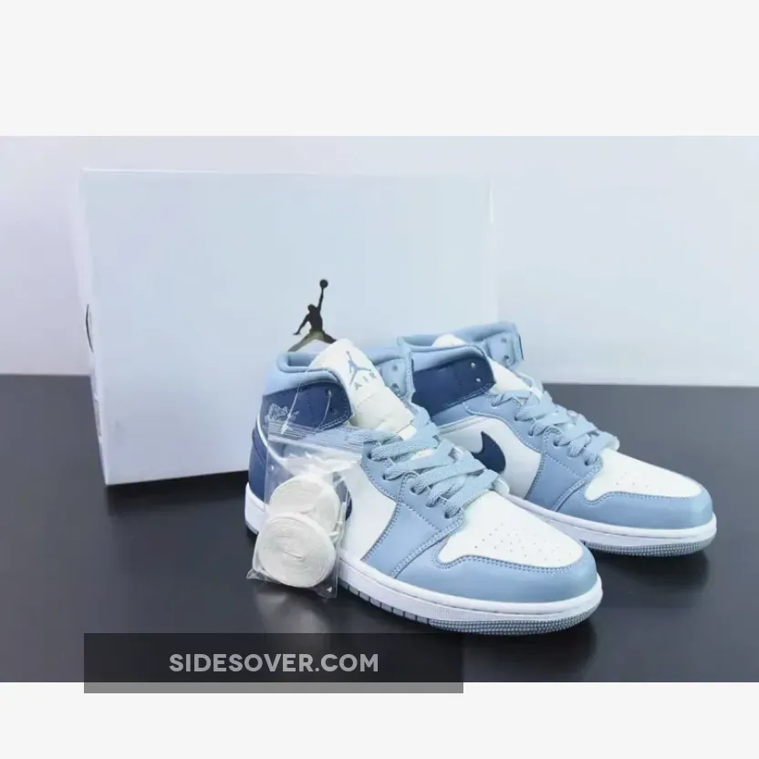 Air Jordan 1 Mid Two-Tone Blue