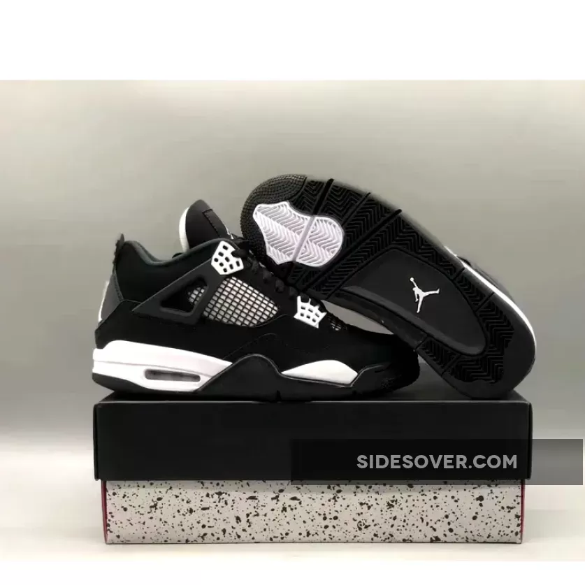 Air Jordan 4 Retro ‘White Thunder’ Black/White