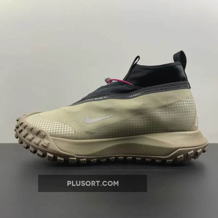 Nike ACG Mountain Fly Gore-Tex Khaki