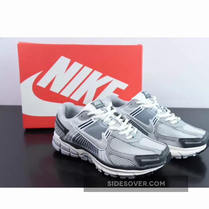 Nike Zoom Vomero 5 Pure Platinum Summit White